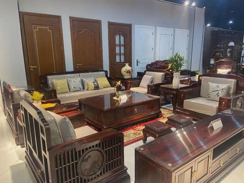 臨沂強盛農(nóng)產(chǎn)品批發(fā)市場上新紅木家具區(qū)